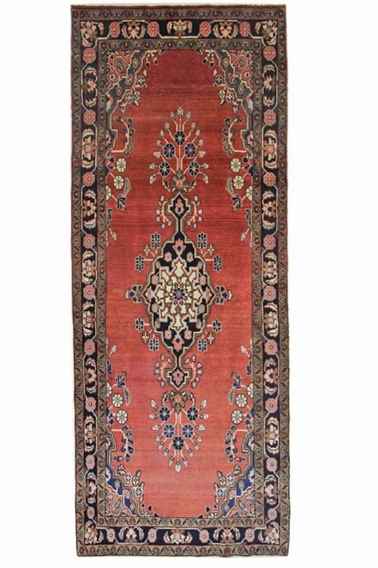 Hamadan Carpet 297x120 - Image 1