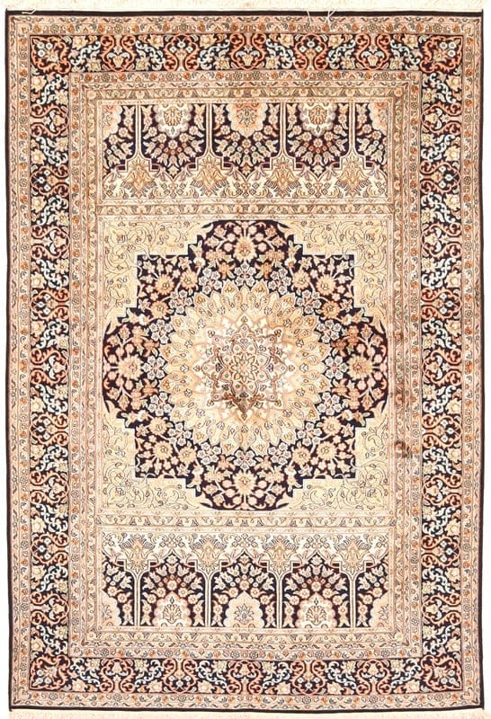 Kashmir SILK 184x126 - Image 1