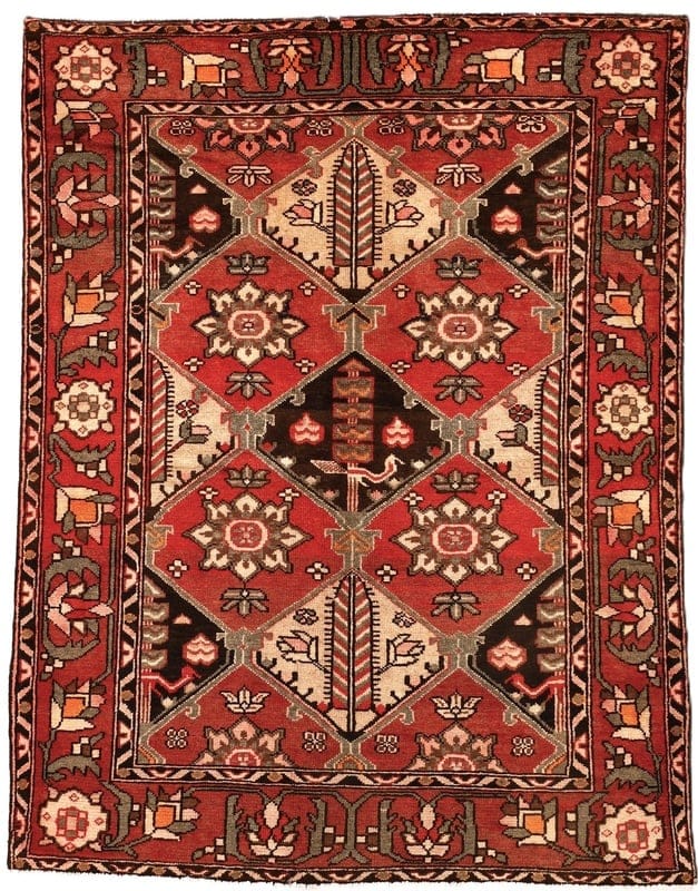 Antique BAKHTIAR Carpet  200x158 - Image 1
