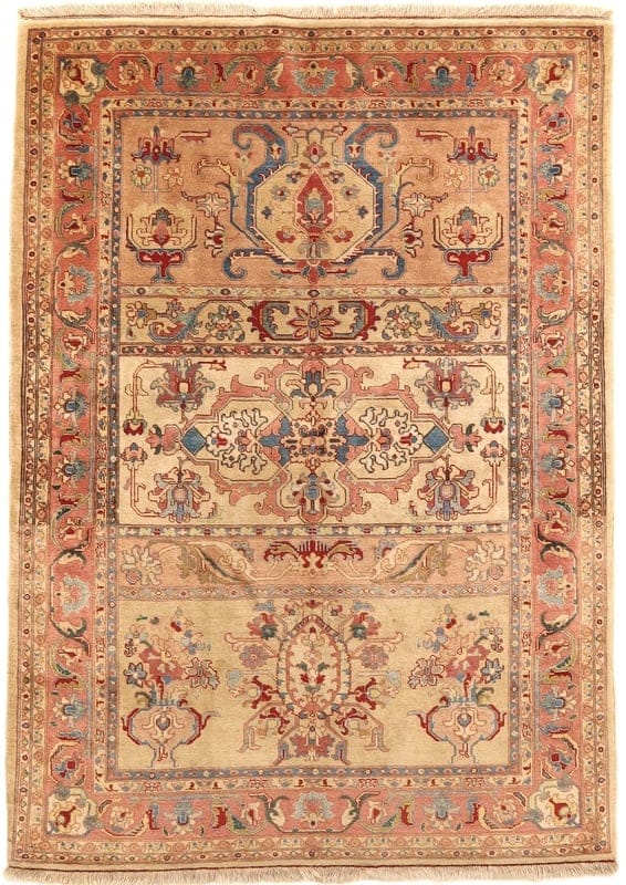 Heriz Carpet  225x160 - Image 1