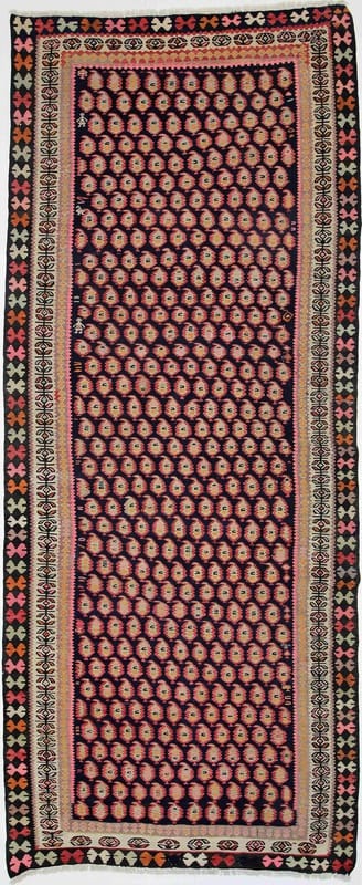 Kelim Carpet 329x135 - Image 1