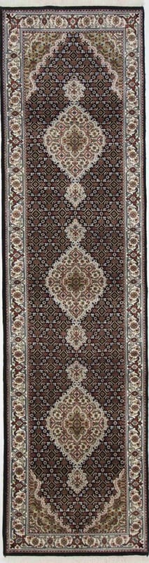 Tabriz Carpet 298x80 - Image 1