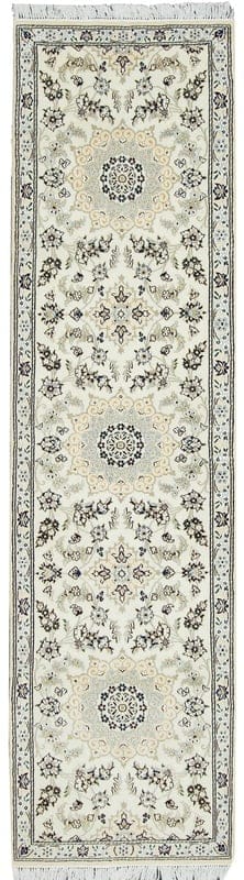 Nain9La Carpet 304x79 - Image 1