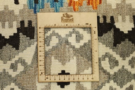 Kelim 295x81 - alternate view