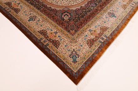 Ghom Marigold 400x300 - alternate view