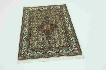 Moud 121x81 - alternate view