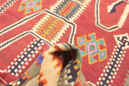 Kelim 443x185 - alternate view