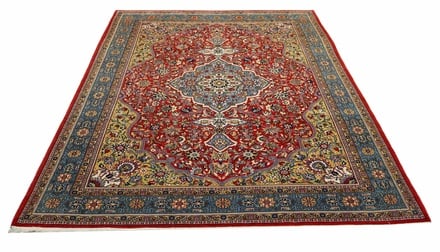 Ghom 320x220 - alternate view