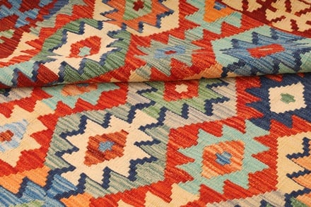 Kelim  Teppich 238x177 - alternate view