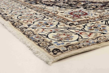 Nain 9 La 268x168 - alternate view