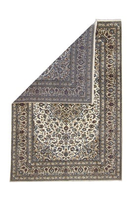 Kashan Teppich 359x246 - alternate view
