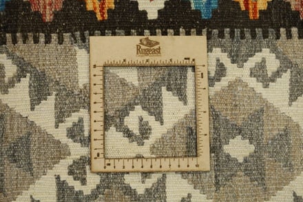 Kelim 293x81 - alternate view