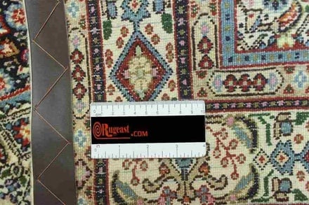 Moud 122x81 - alternate view