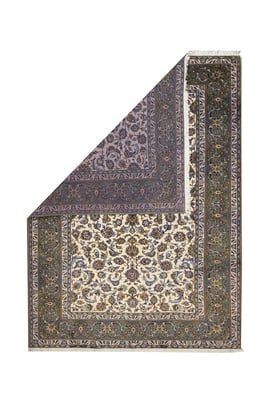Kashan Teppich 326x259 - alternate view