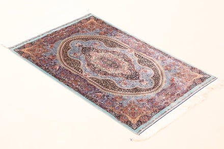 Ghom Camellia 120x80 - alternate view