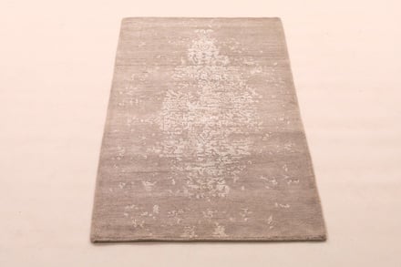 Modern Lotus  138x73 - alternate view