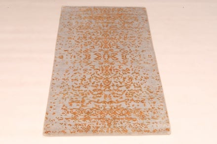 Modern Lotus  139x69 - alternate view