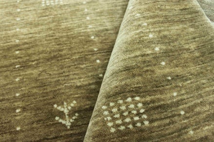 Lori 150x93 - alternate view