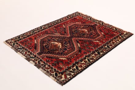 SHIRAZ 152x115 - alternate view