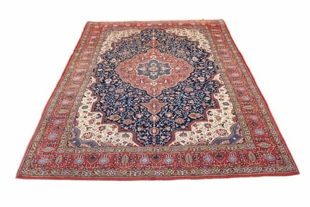 Ghom 345x218 - alternate view