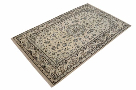 Nain 9 La 270x164 - alternate view