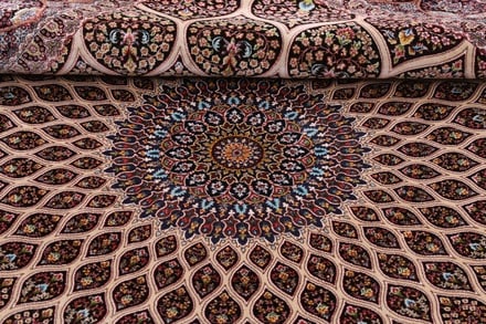 Ghom Geometric design 180x120 - alternate view