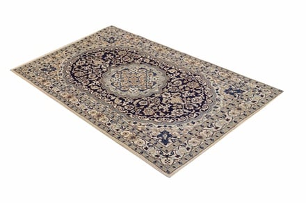 Nain 203x120 - alternate view