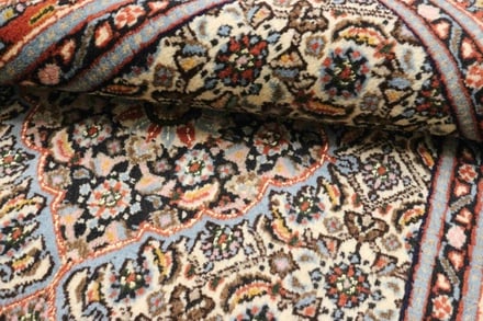 Moud 120x78 - alternate view