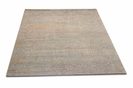 Modern Lotus 203x143 - alternate view