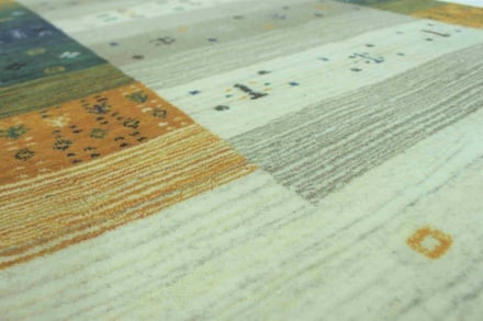 Loribaf 161x93 - alternate view