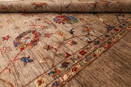 SULTANI Teppich  247x183 - alternate view