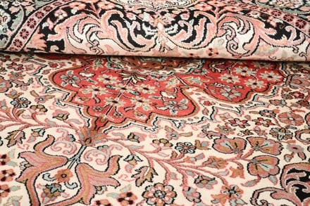 Kashmir seide 182x118 - alternate view