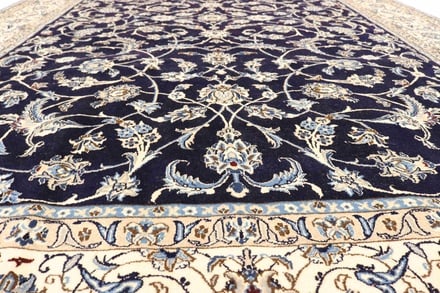 Nain 9 La 300x200 - alternate view