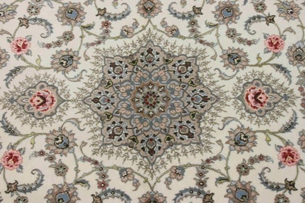 Isfahan 164x104 - alternate view