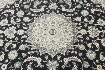 Nain 9 La 297x215 - alternate view