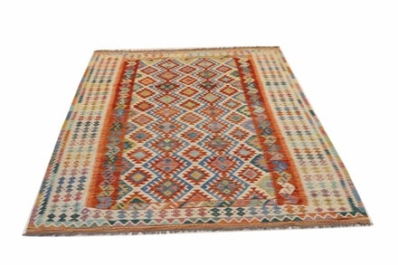 Kelim 298x200 - alternate view