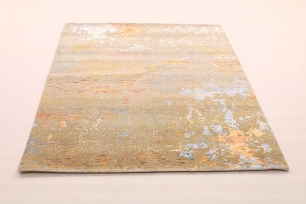 Modern Lotus  205x153 - alternate view