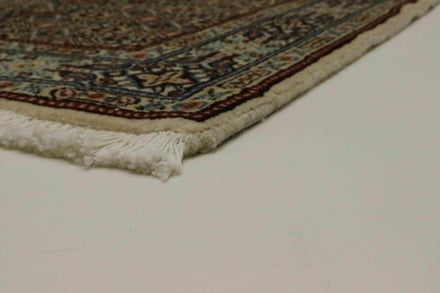 Moud 114x73 - alternate view