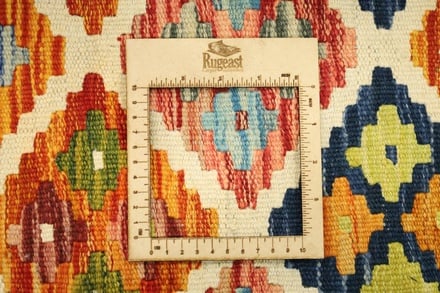 Kelim 238x81 - alternate view