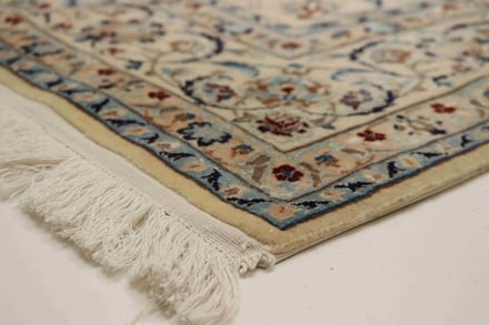 Nain6La 253x156 - alternate view