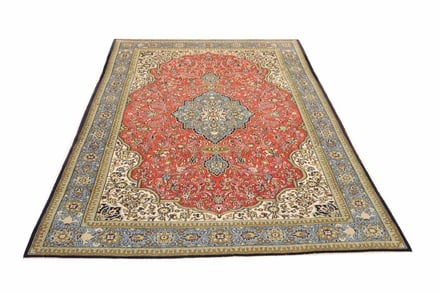 Ghom 322x200 - alternate view