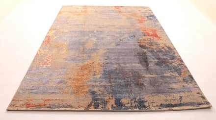 Modern Lotus  304x204 - alternate view