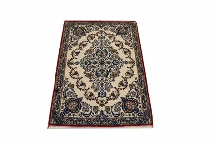 Isfahan Teppich 104x71 - alternate view