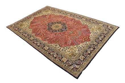Qom Carpet  348x232 - alternate view