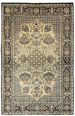 Ghom Silk125x83