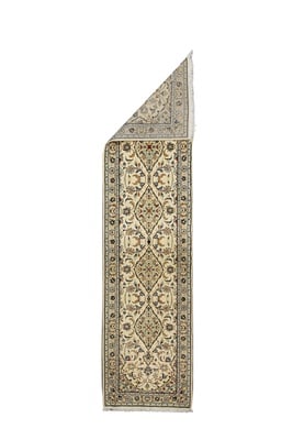 Kashan Teppich 316x80 - alternate view