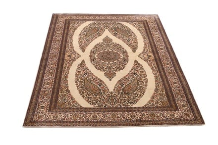 Kashmir Seide Teppich 191x124 - alternate view