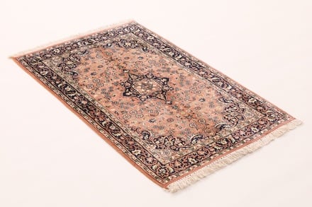 Kashmir Seide Teppich 120x77 - alternate view