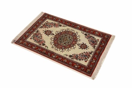 Ghom Silk Carpet 120x79 - alternate view