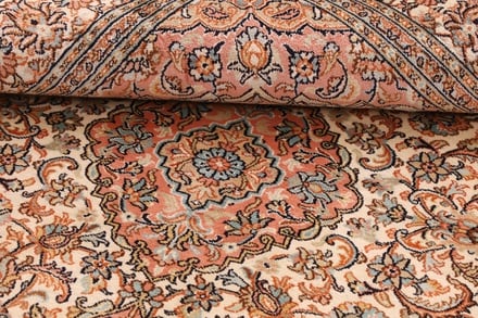 KashmirSeide Teppich 185x126 - alternate view